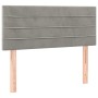 Cabecero de terciopelo gris claro 80x5x78/88 cm